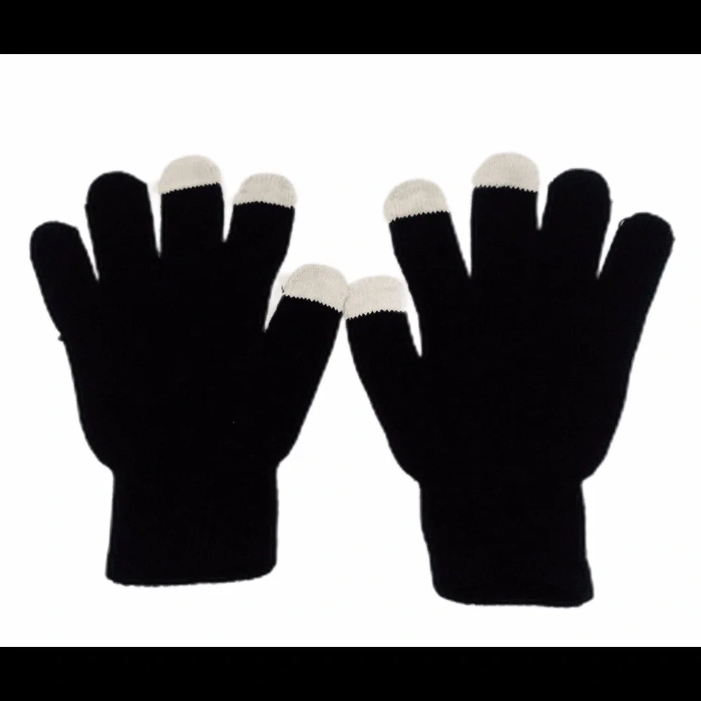 NEW Black Touch Screen Knit Gloves